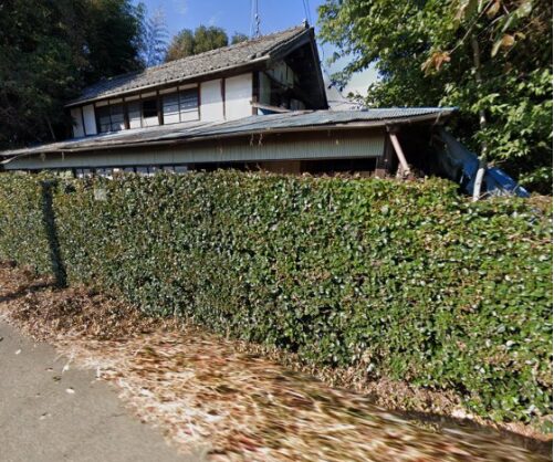 群馬県伊勢崎市小泉町　戸建